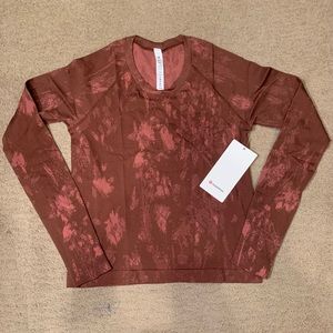 NWT! Lululemon Swiftly Tech Long Sleeve in Shadow Bloom Roasted Brown/Brier Rose